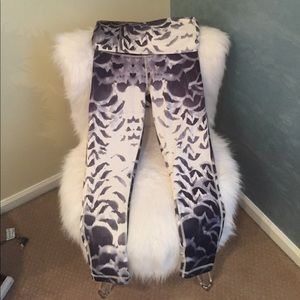 Lululemon zebra print leggings